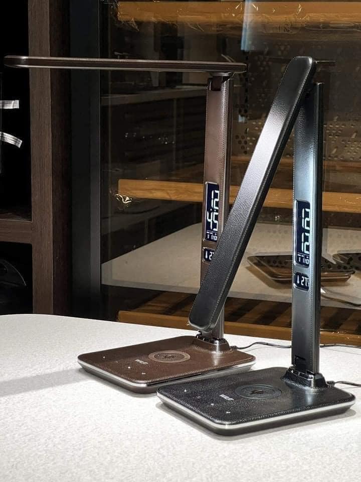 Đèn bàn chống cận Wilit U13AQ