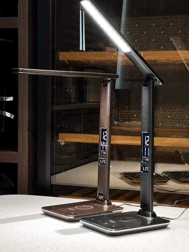 Đèn bàn chống cận Wilit U13AQ