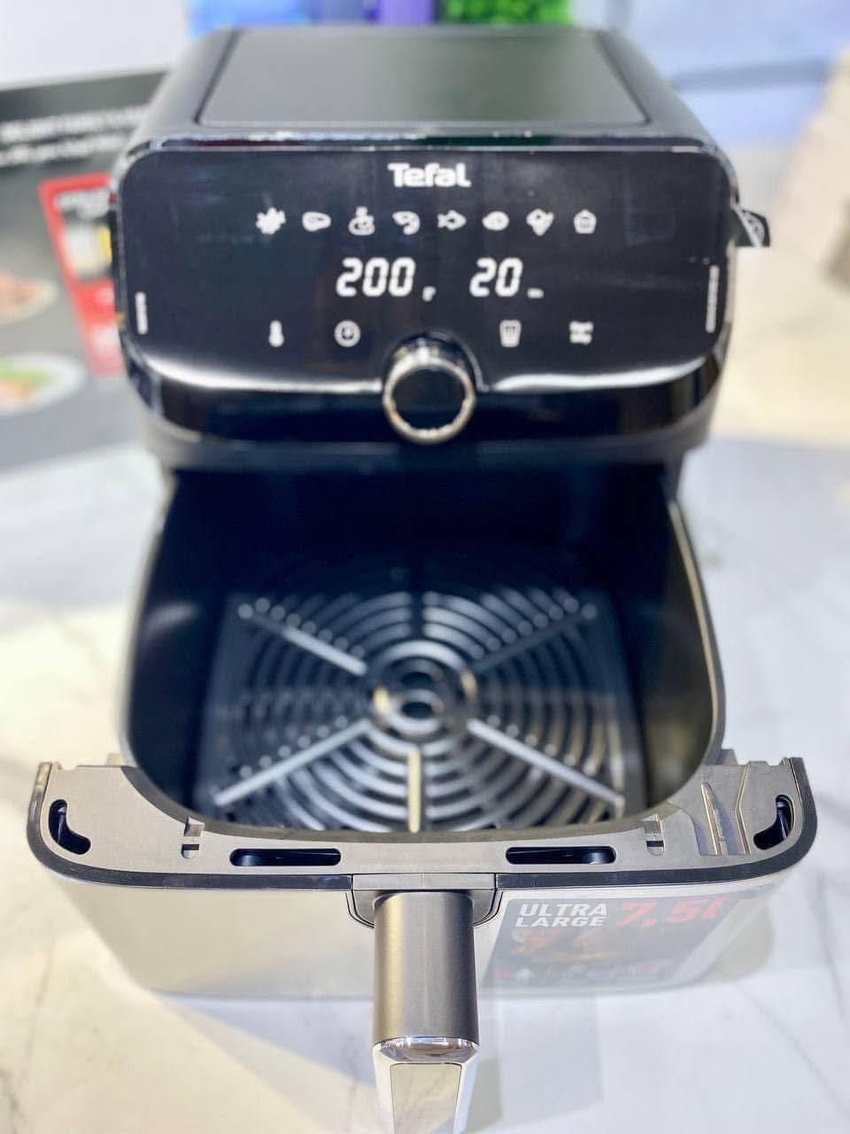 Nồi chiên không dầu điện tử Tefal EY855D68 EasyFry Mega - 7.5L