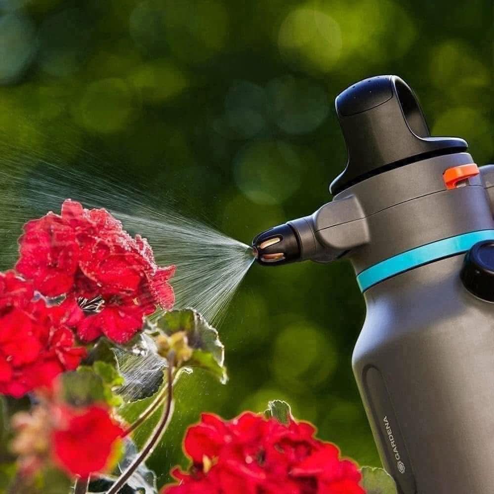 Bình Tưới Áp Suất Gardena 1,25L