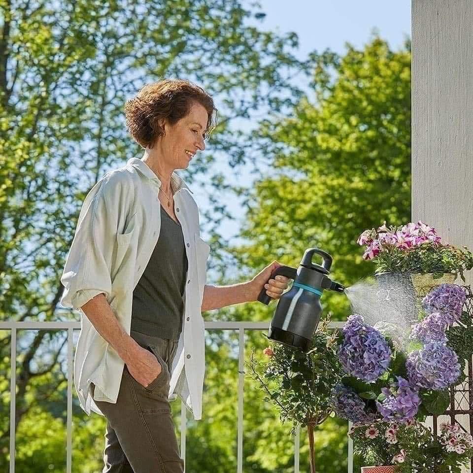 Bình Tưới Áp Suất Gardena 1,25L