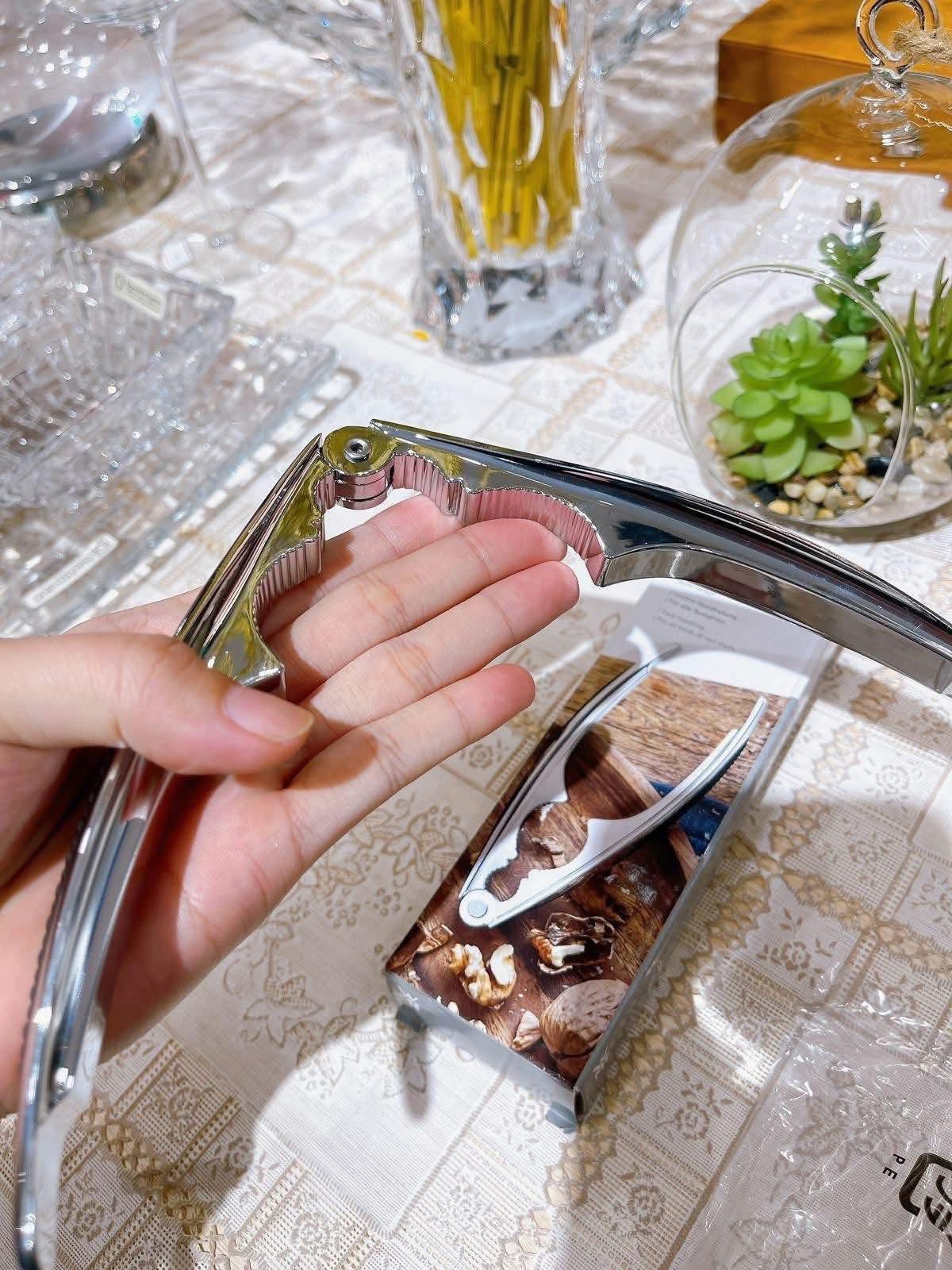 Kìm Kẹp Càng Cua, Tôm, Hạt Óc Chó WMF