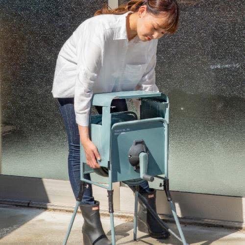 Bộ Vòi Tưới Thu Rút Kim Loại Takagi 20m