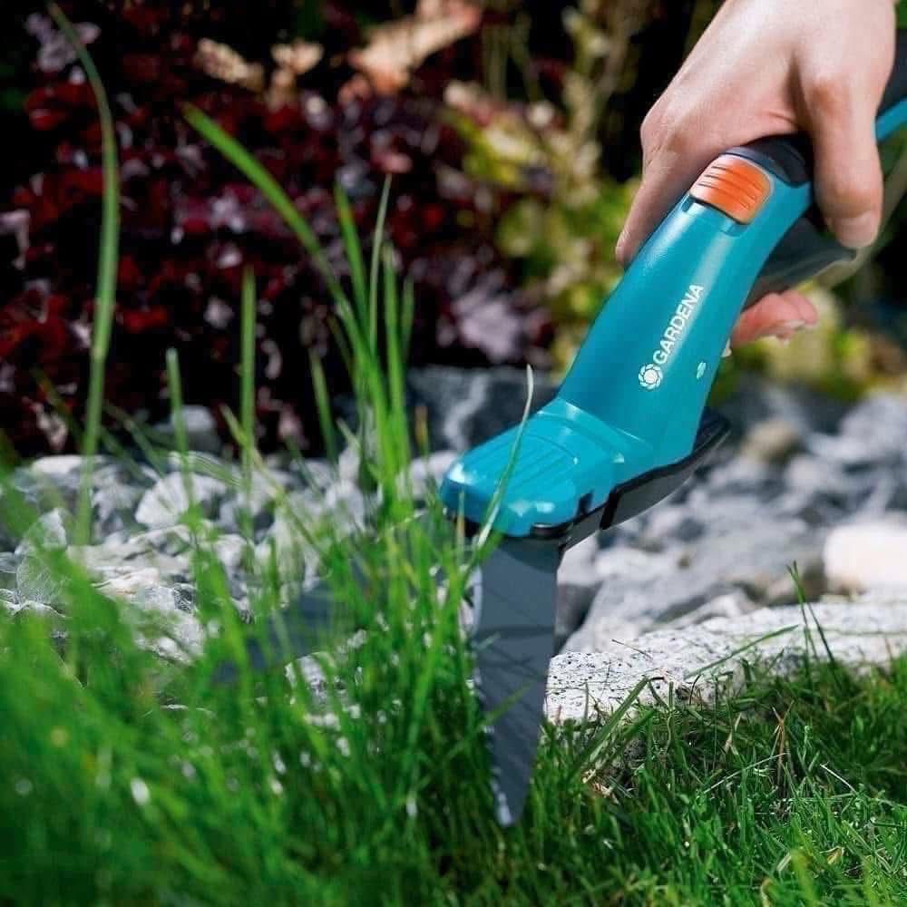 Kéo Cắt Cỏ Cầm Tay Gardena