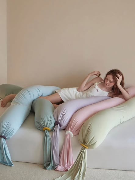 Gối Ôm BOBO (còn tím, xanh matcha)