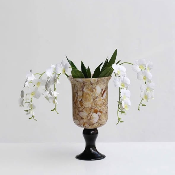 Lọ hoa vân đá có chân cao cấp