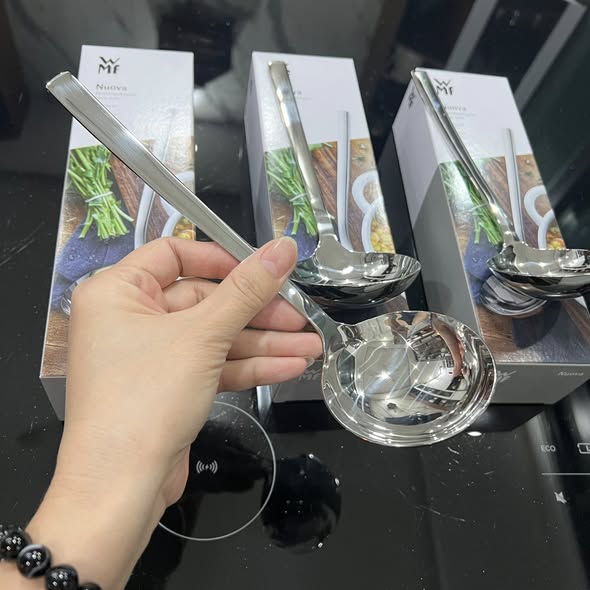 Muôi Canh Cao Cấp WMF NUOVA 22cm