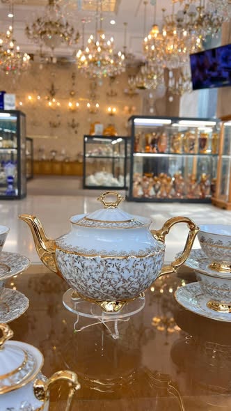 BỘ TRÀ SỨ MẠ VÀNG MEN NGỌC TRAI TIỆP KHẮC NỔI TIẾNG (HÀNG CAO CẤP)