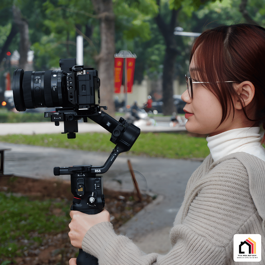 Gimbal DJI RS5 - Gimbal Thế Hệ Mới 2026 tại Vua Nhà Bếp Đức 10