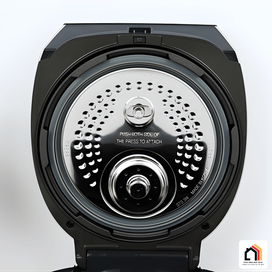 Cuckoo 1.8l CRP-LHTR1009F/BKSIVNCV - Nồi cơm áp suất cao tần tại Vua Nhà Bếp Đức 06