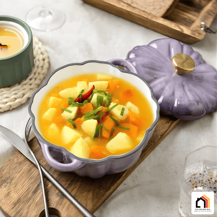 NỒI GANG HÌNH BÍ HAPPINESS – MUST HAVE 2026 tại Vua Nhà Bếp Đức 03