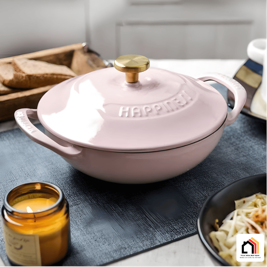 Nồi gang Wok Happiness 21cm - Sugar Pink tại Vua Nhà Bếp Đức 02