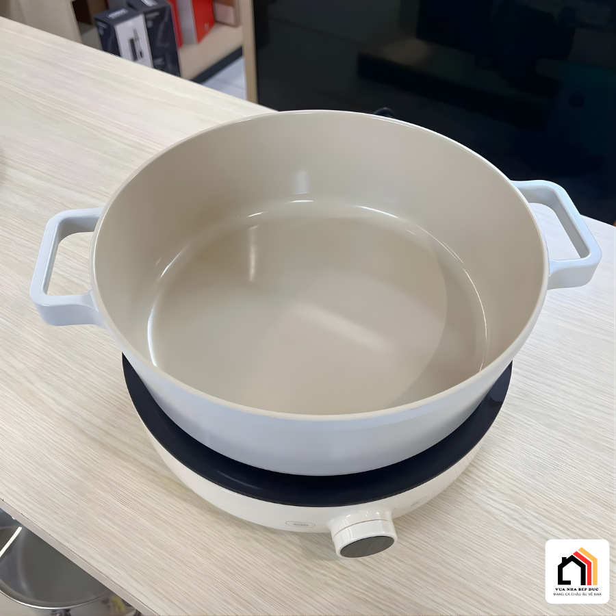 Nồi lẩu Fika size 26cm, dung tích 5,4 lít tại Vua Nhà Bếp Đức 08