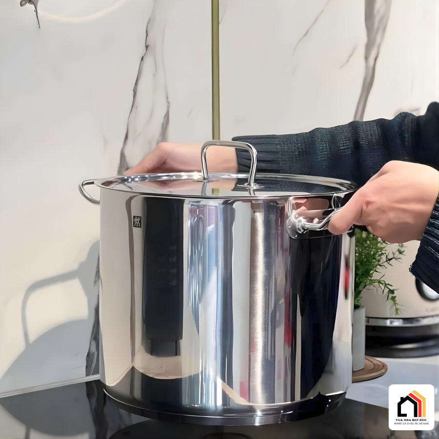 NỒI LUỘC GÀ ZWILLING CLASSIC 14L tại Vua Nhà Bếp Đức 04