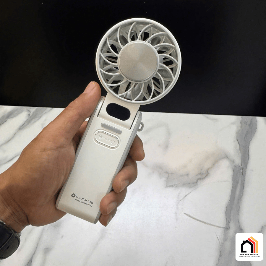Quạt tích điện cầm tay mini Lumias F3600A tại Vua Nhà Bếp Đức 08