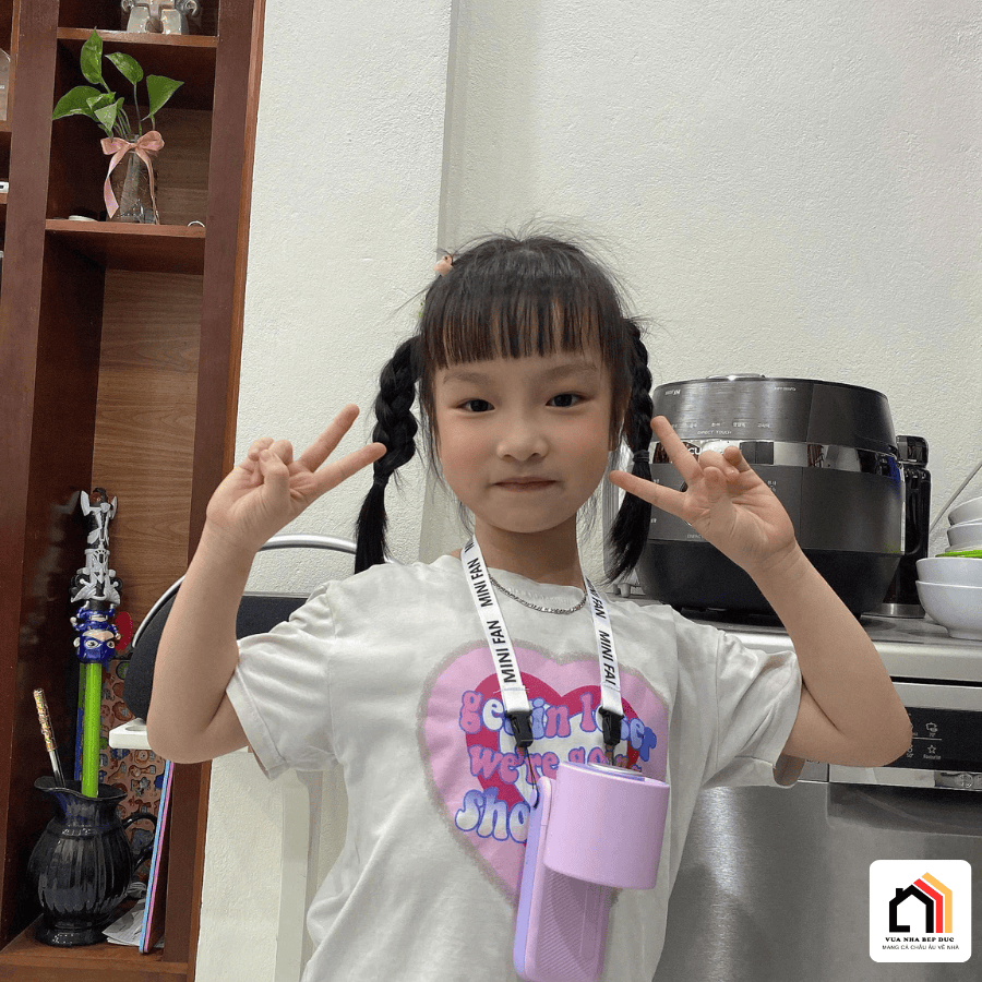 Quạt cầm tay Mini JF168 tại Vua Nhà Bếp Đức 04