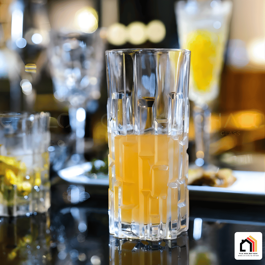 Bộ sưu tập cốc charm Bossa đế trụ nhà Irris DE tại Vua Nhà Bếp Đức 05