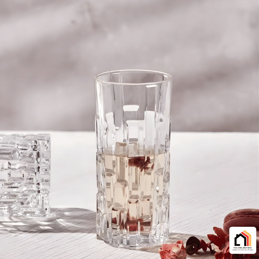 Bộ sưu tập cốc charm Bossa đế trụ nhà Irris DE tại Vua Nhà Bếp Đức 07