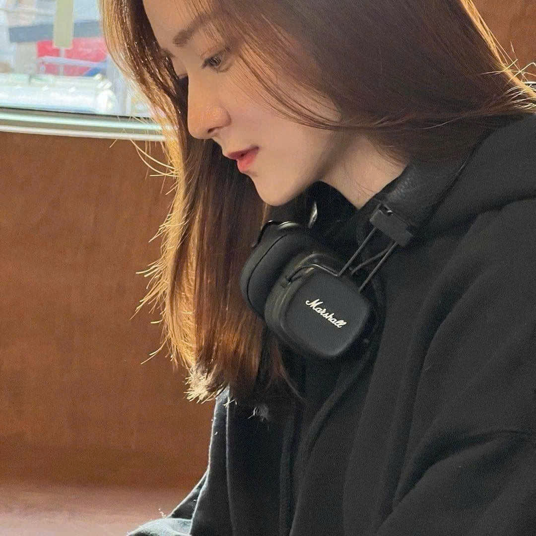 Marshall Major IV - Siêu Phẩm Tai Nghe Thông Minh 2026 tại Vua Nhà Bếp Đức 06