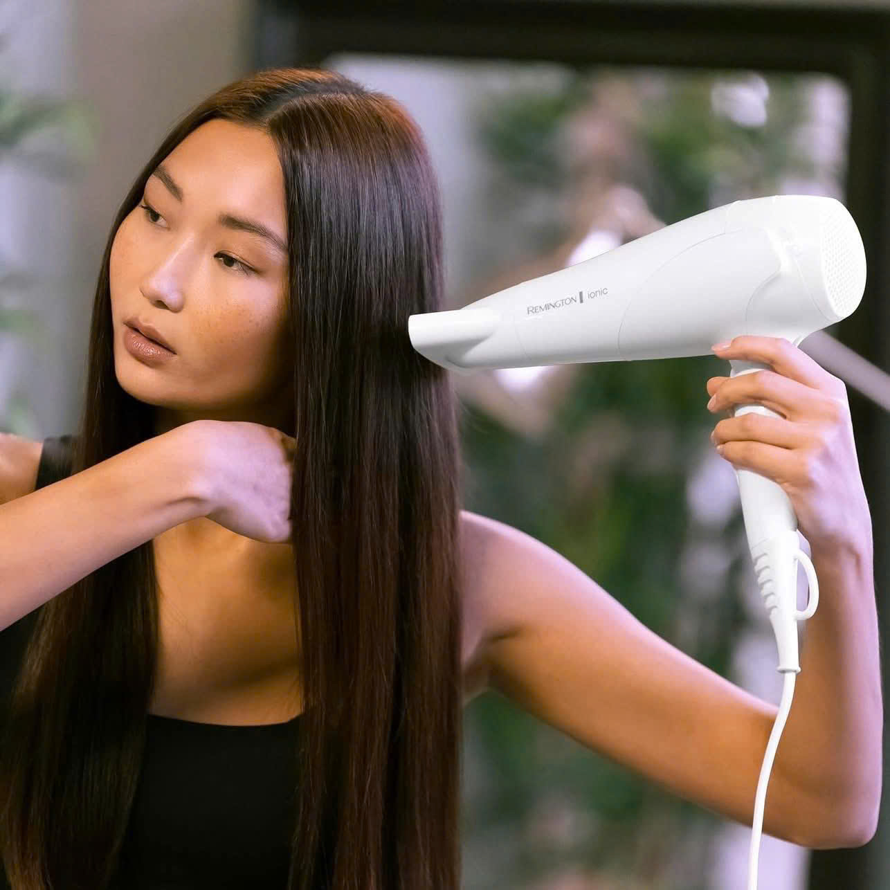 MÁY SẤY TÓC REMINGTON D3199