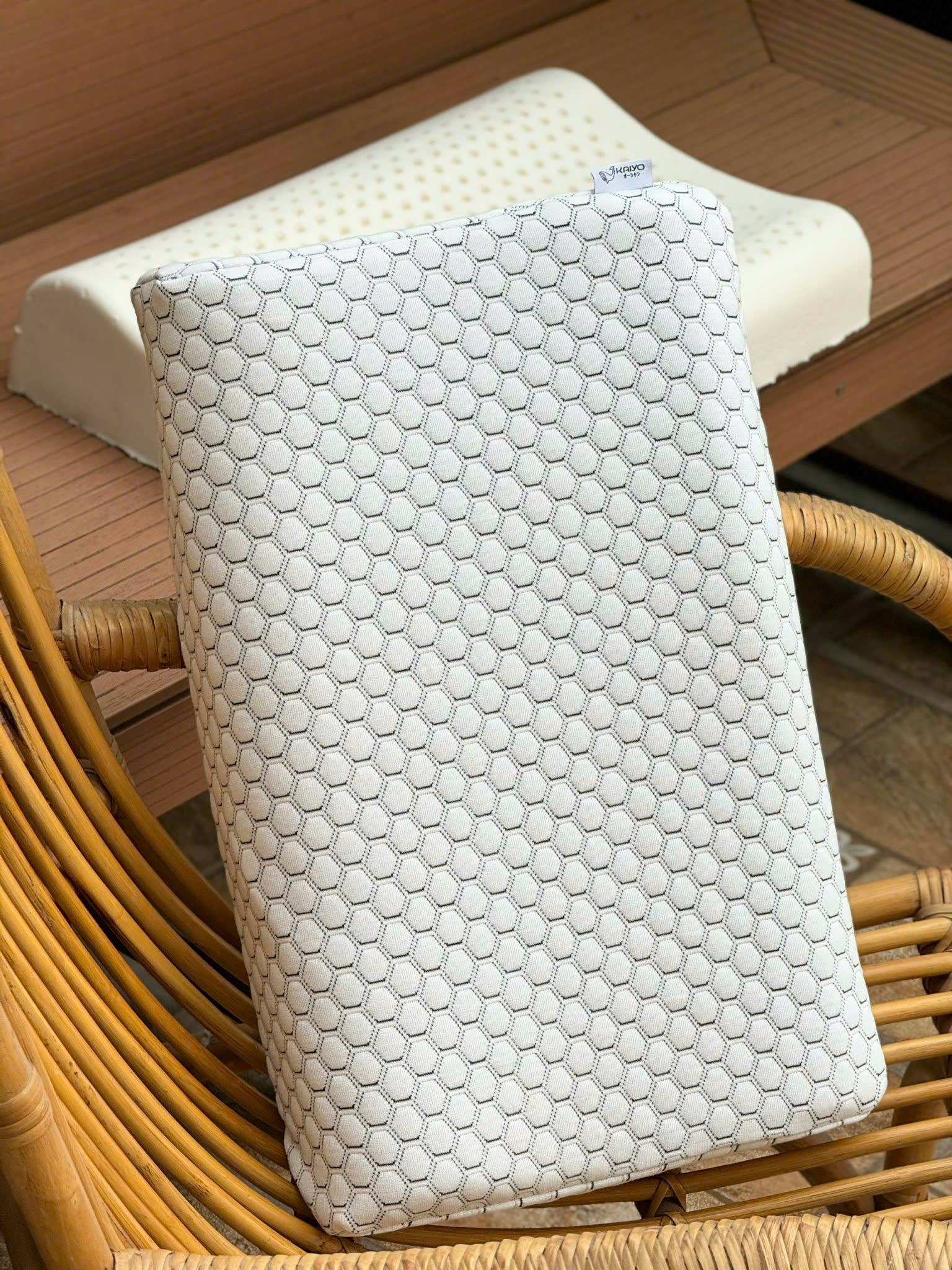 Gối kaiyo làm bằng cao su non