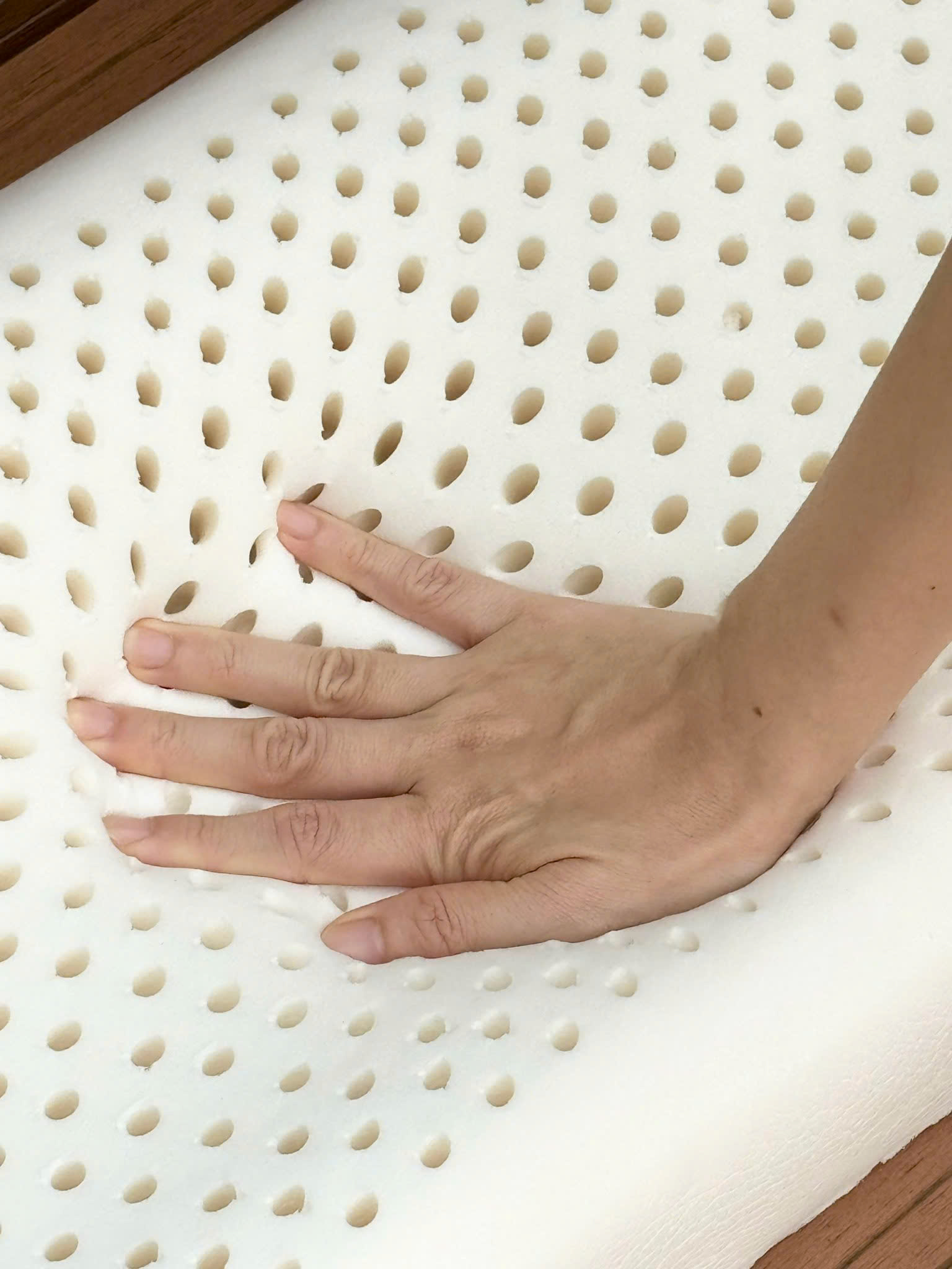 Gối kaiyo làm bằng cao su non