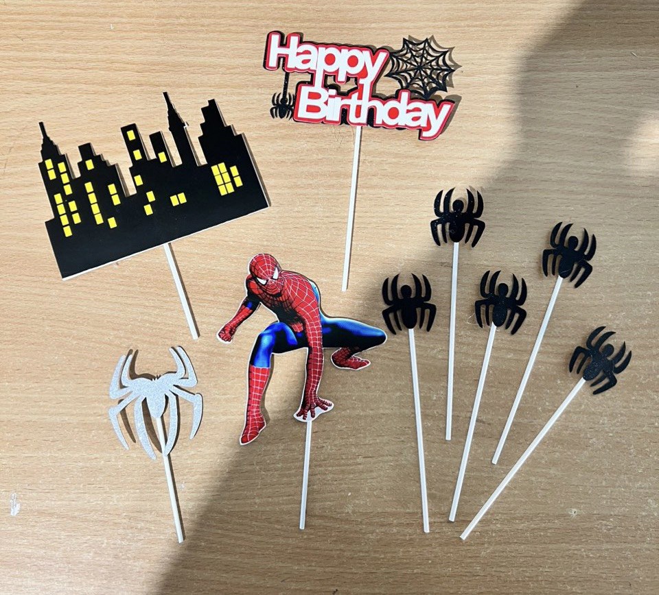 ชุดกระดาษสไปเดอร์แมน สีเงิน (1ชั้น)