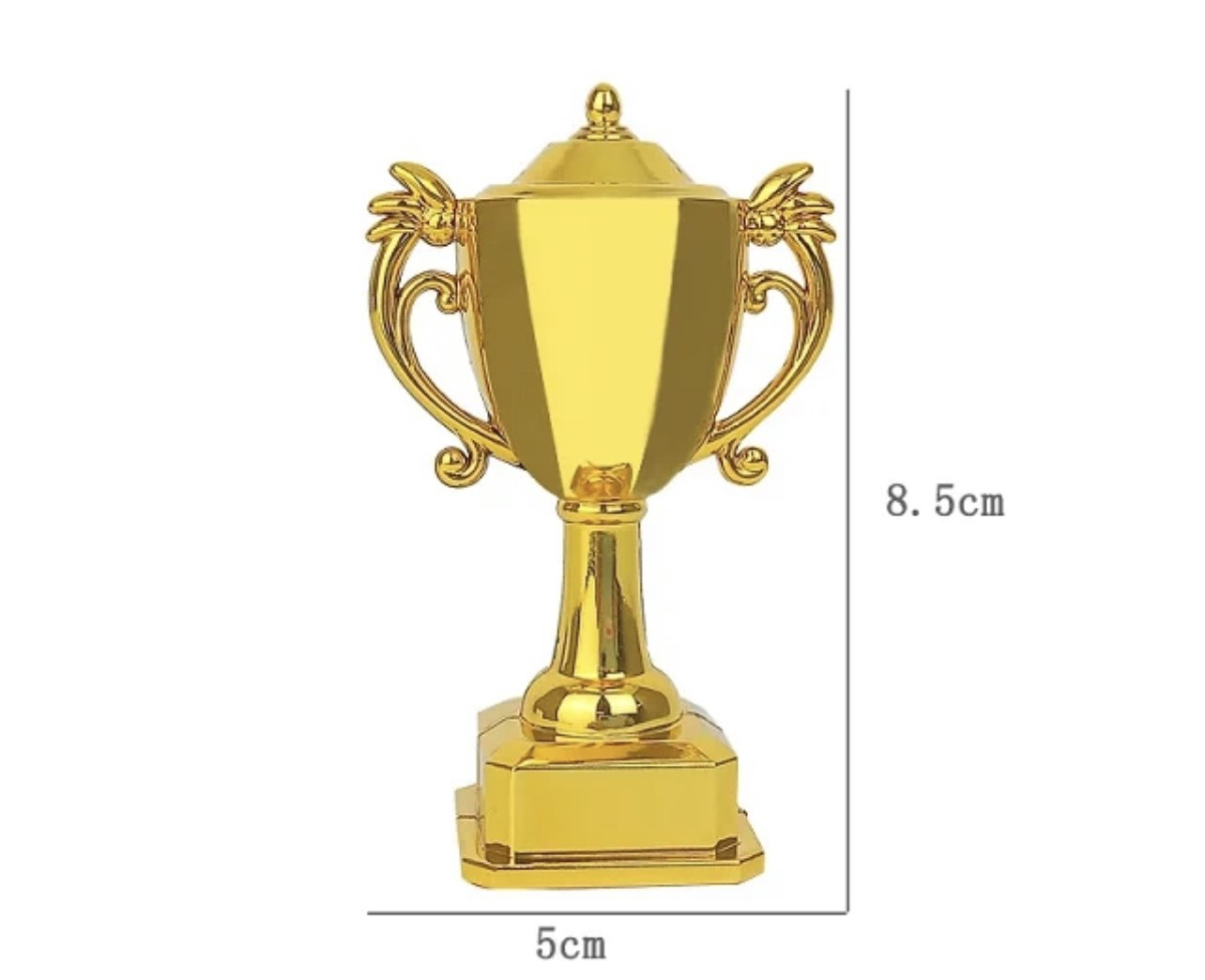 ถ้วยฟุตบอลพลาสติกสีทอง