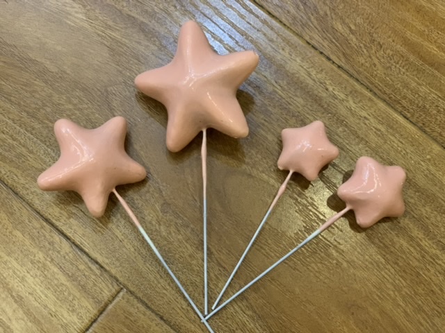 ชุดดาวพลาสติกขนาดใหญ่และเล็ก 4 ดวง - สีชมพู