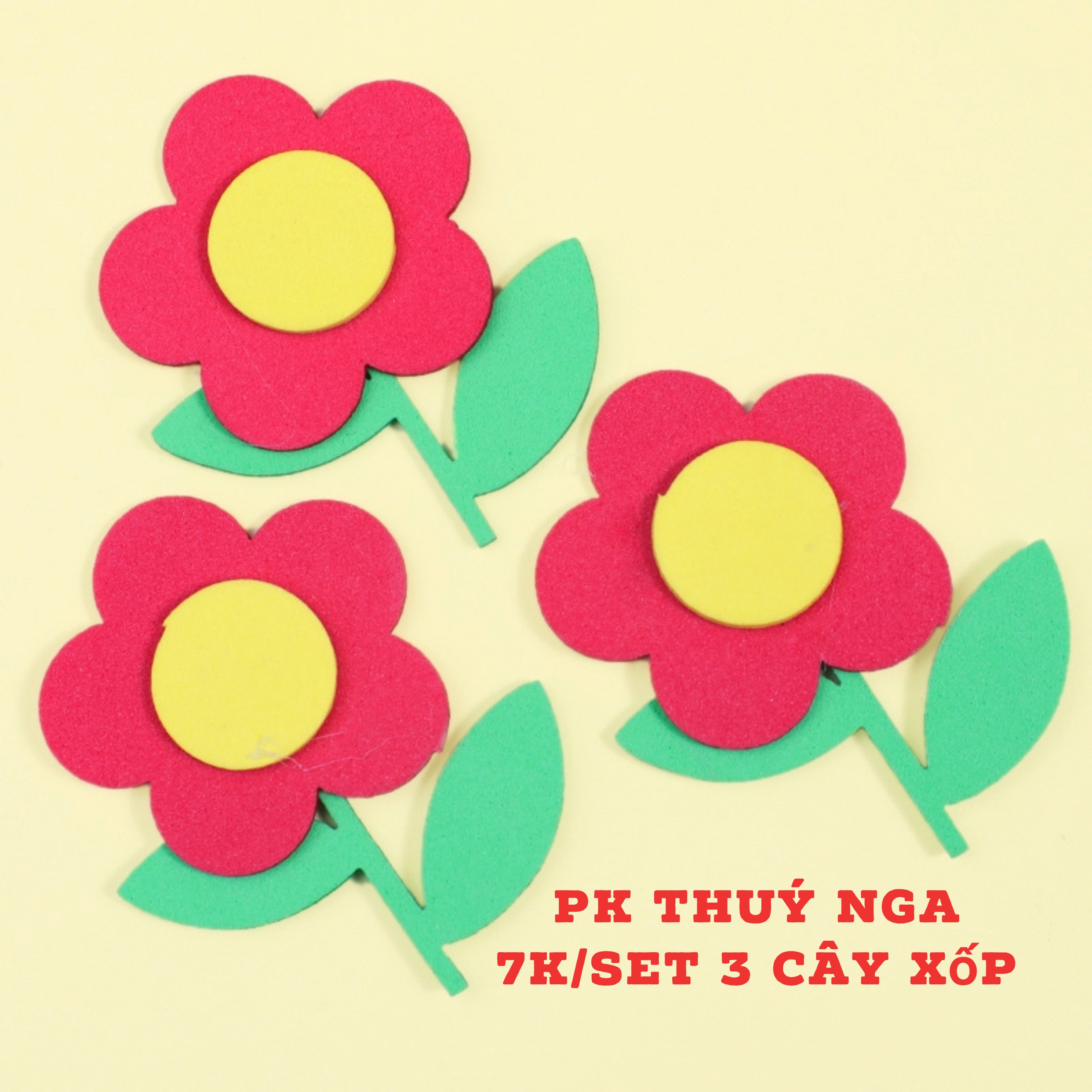 ดอกไม้โฟมสีแดง 10 ชุด 3 ดอก จากสต็อก