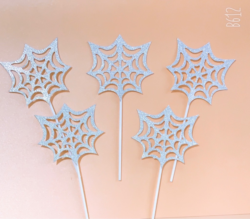 ใยสไปเดอร์แมนสีเงิน 5 ชุด