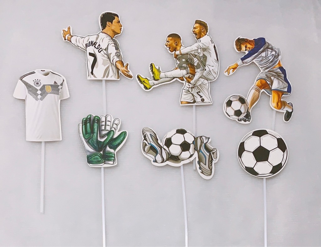 ชุดกระดาษฟุตบอล RONALDO