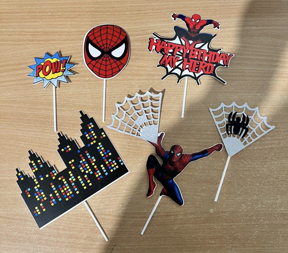 ชุดกระดาษสไปเดอร์แมน MASK สีแดง (1 ชั้น)