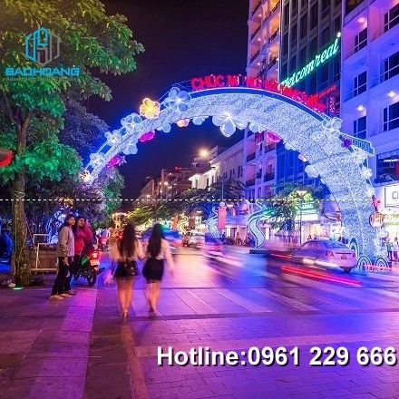 Trang trí ngang đường