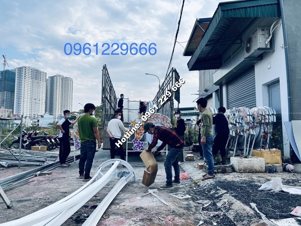 Trang trí cột điện