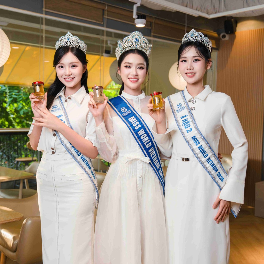 PHÁT PHÚC NGỰ THƯỢNG - Hộp 4 chén Cháo Yến Ăn Liền, 6 Yến Hũ Thượng Phẩm