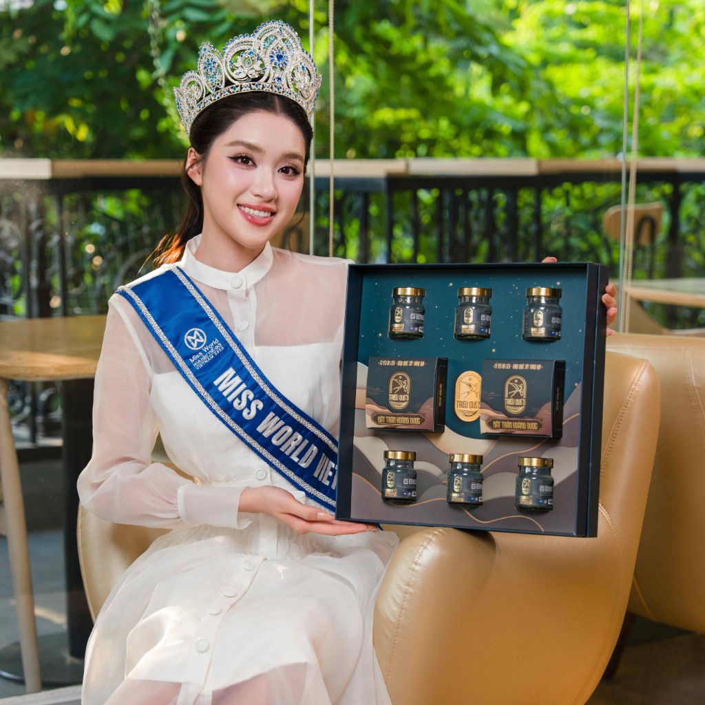 LỘC TẤN VINH HOA -  Hộp Cao Cấp Soup Yến ăn liền 140ml & Hũ Yến Chưng Sẵn 70ml