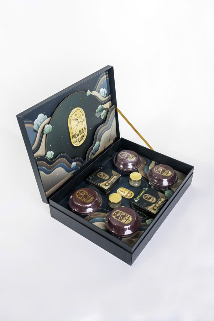 [SET] MIX C - NGUYỆT TRIỀU THƯỢNG UYỂN (Hộp 4 chén yến tự sôi 2 chén yến sấy 2 yến hũ)