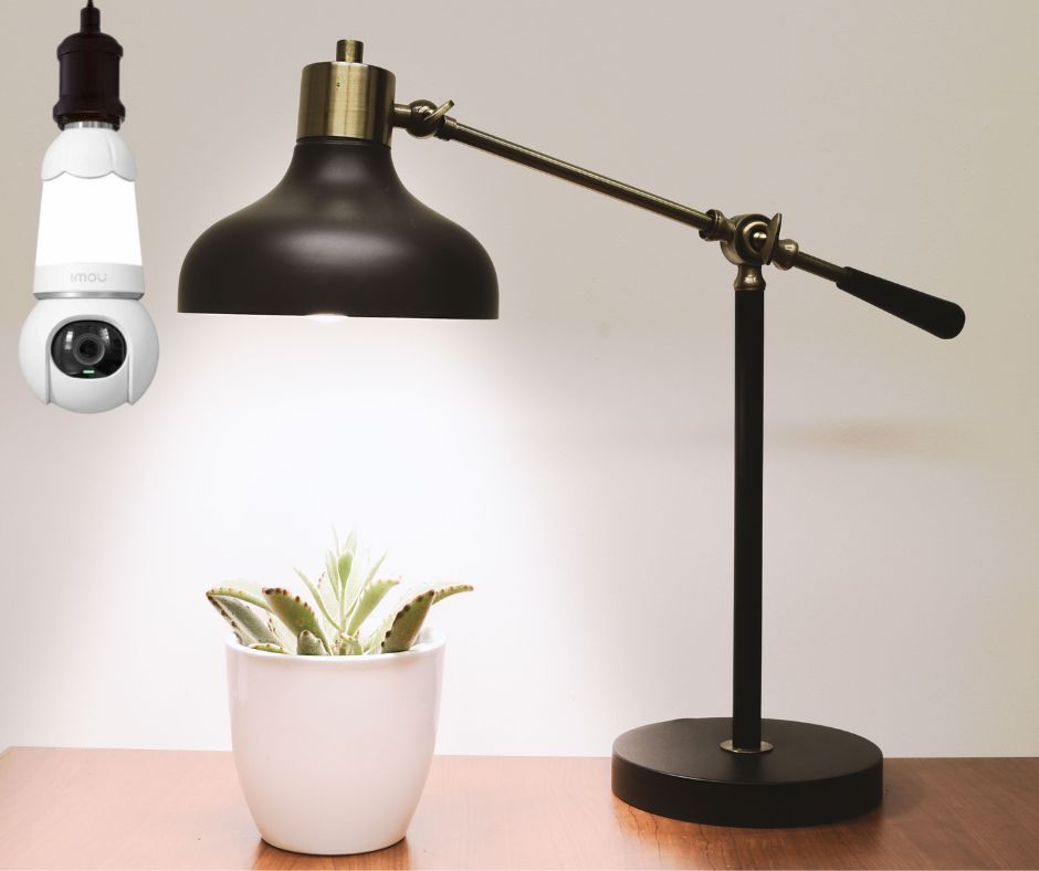 Những Điều Bạn Chưa Biết Về Camera Ngụy Trang Bóng Đèn Bulb Cam S6DP-3M0WEB Của Imou