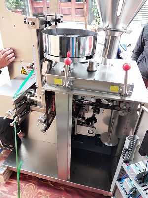 Máy đóng trà túi lọc, Model: YS-11 (YD-11), Hãng: TaisiteLab Sciences Inc / Mỹ