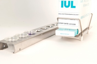 Máy phân phối chất lỏng lên đĩa Petri Model: Eddy Jet 2W, IUL-Tây Ban Nha