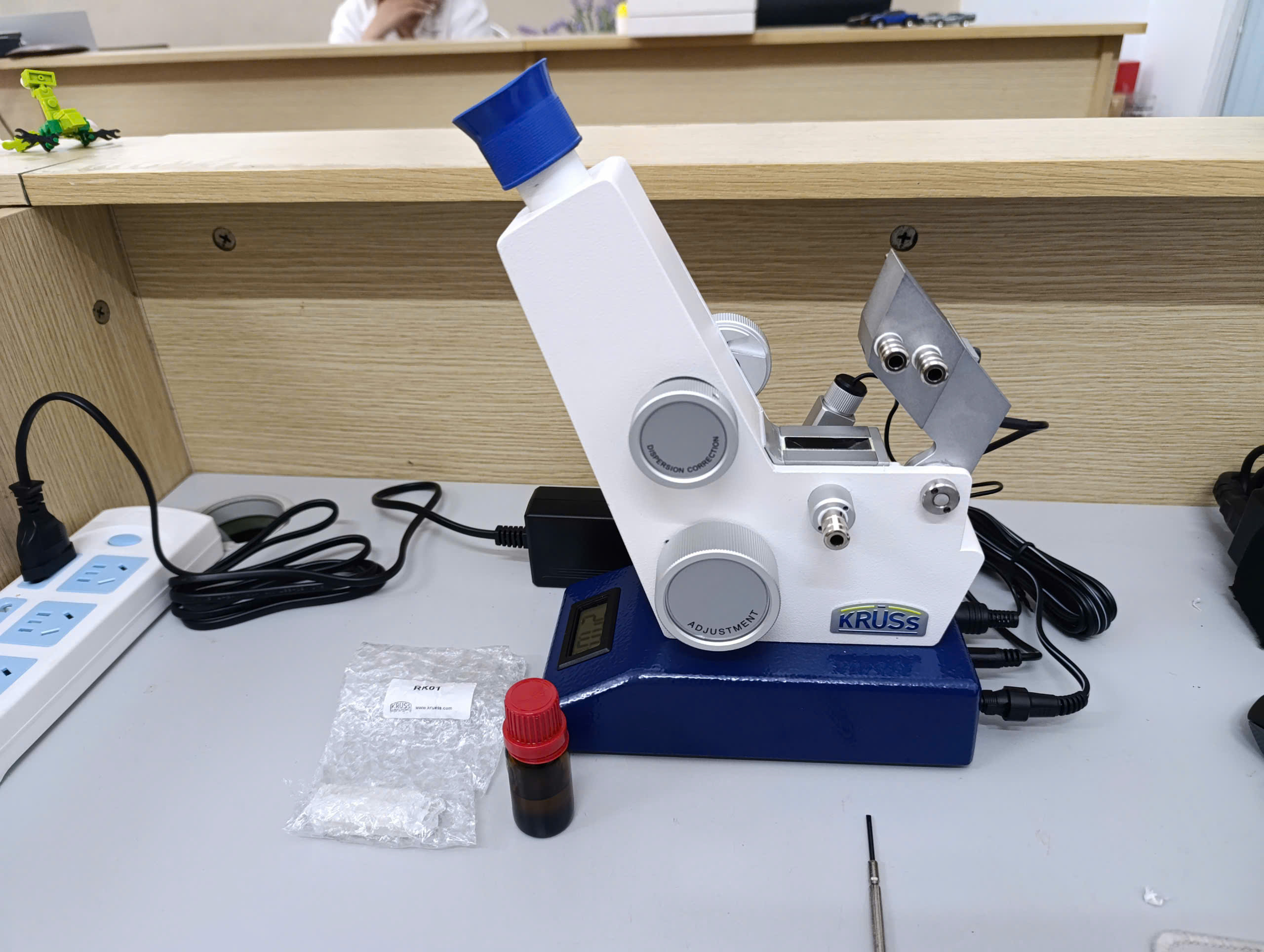 Khúc xạ kế ABBE Kruss AR4