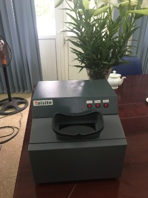 ĐÈN SOI SẮC KÝ BẢN MỎNG UV Model:WFH-203B, Xuất xứ:Trung Quốc