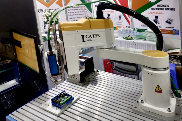 Khám phá các loại robot công nghiệp và những lợi ích chúng mang lại