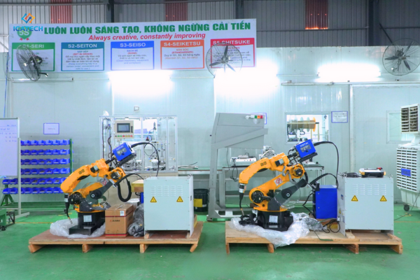 Robot hàn Peitian