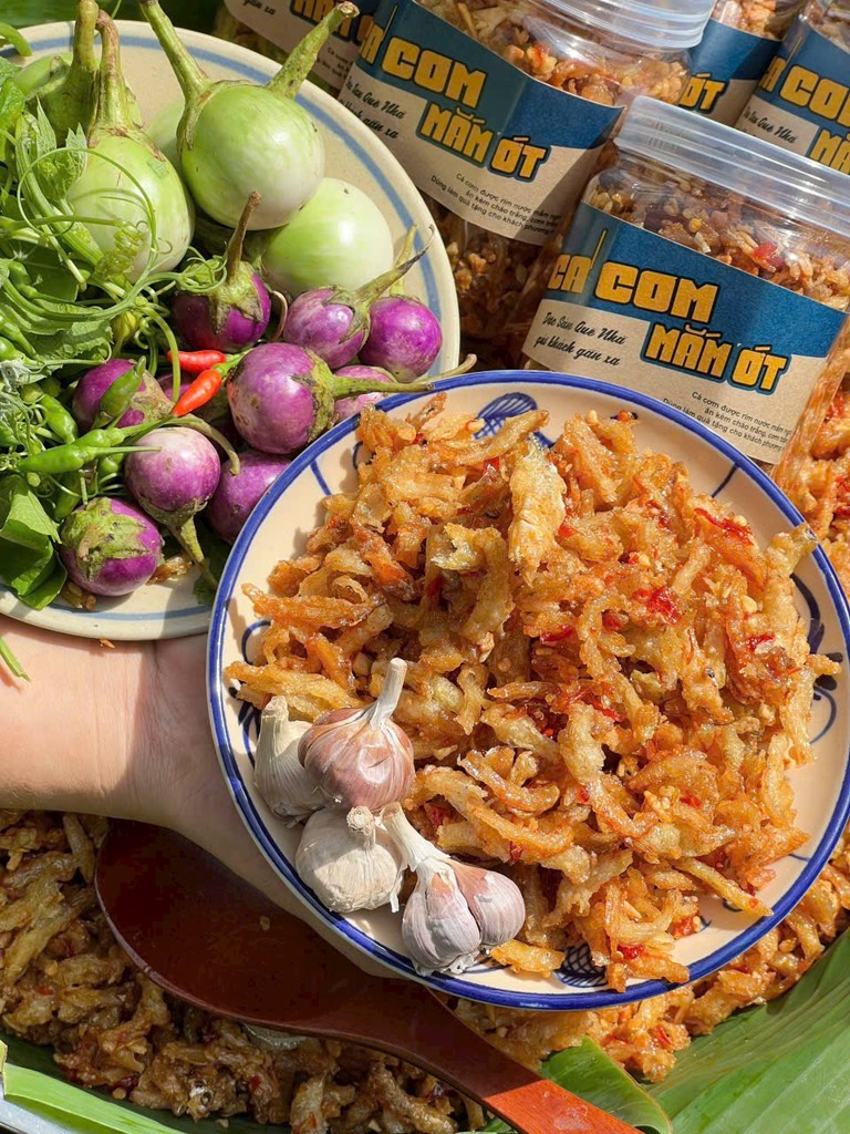CÁ CƠM MẮM TỎI (HỦ 300G)