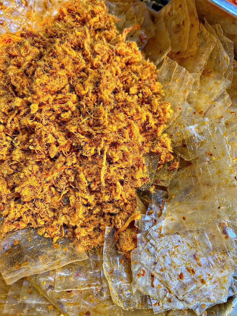 BÁNH TRÁNG CHÀ BÔNG XÙ TỎI