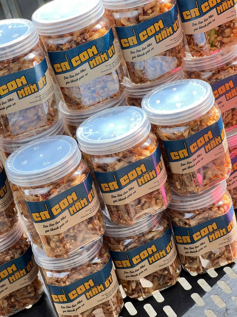 CÁ CƠM MẮM TỎI (HỦ 300G)