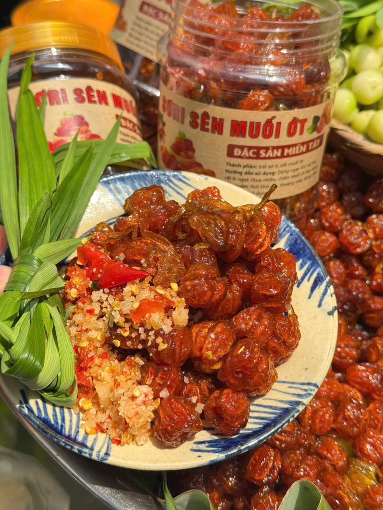 MỨT SƠRI SÊN MUỐI ỚT