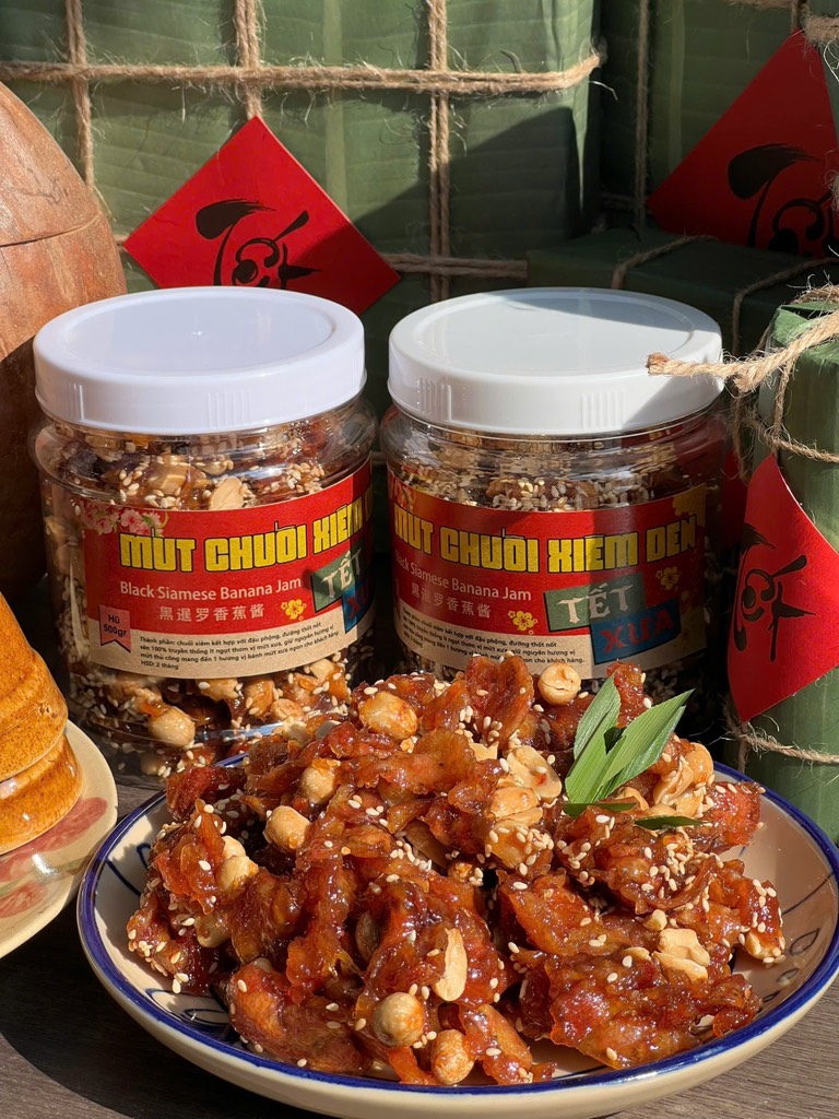 MỨT CHUỐI XIÊM ĐEN